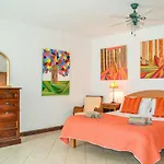 Awesome In With Wifi Сasa de vacaciones *